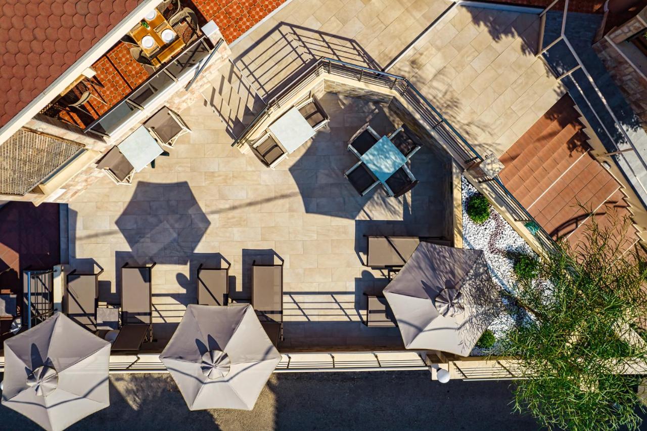 Theos Village Apartments Kato Daratso Exteriér fotografie